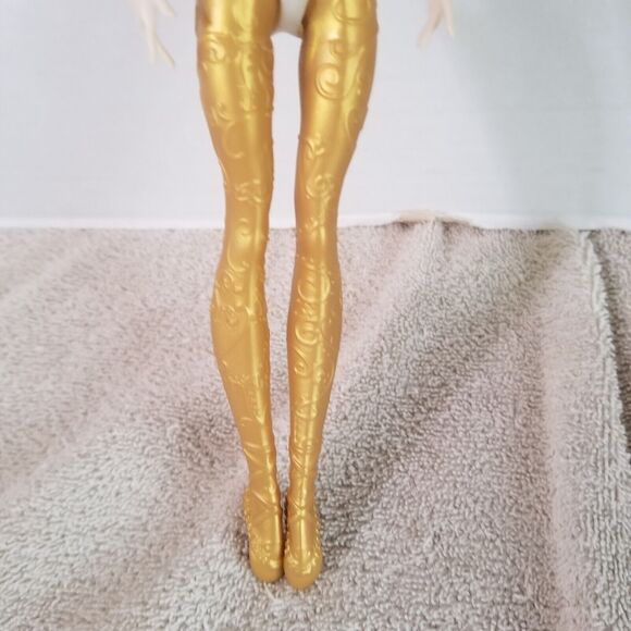 Ever After High First Chapter Apple White Doll Ballerina Outfit Shoes Lot of 2 - Picture 12 of 16